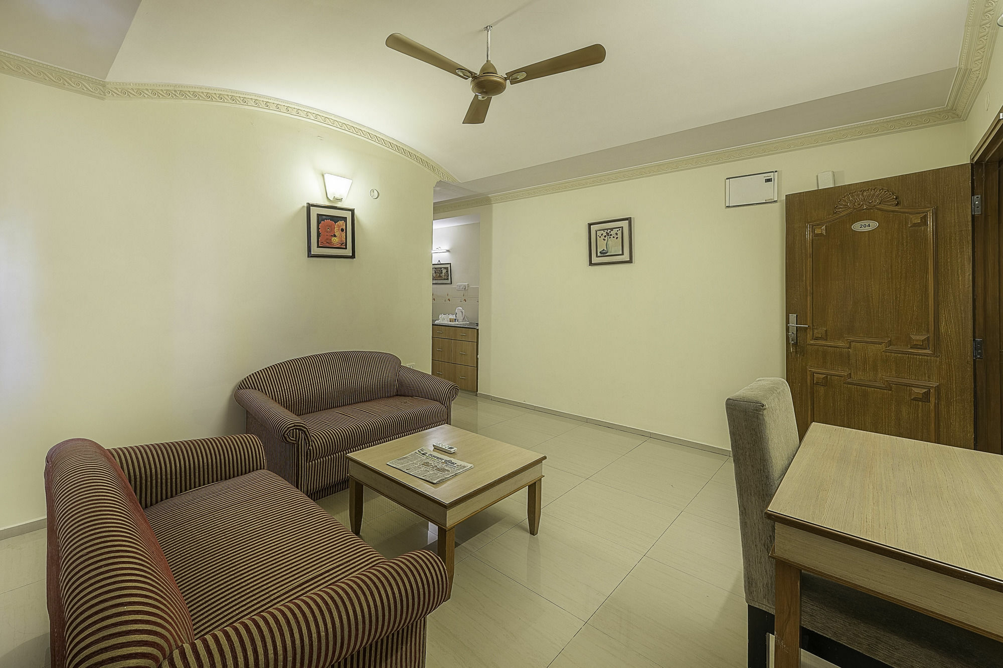 Treebo Trend Woodsvilla Suites Bapu Nagar Τζαϊπούρ Εξωτερικό φωτογραφία