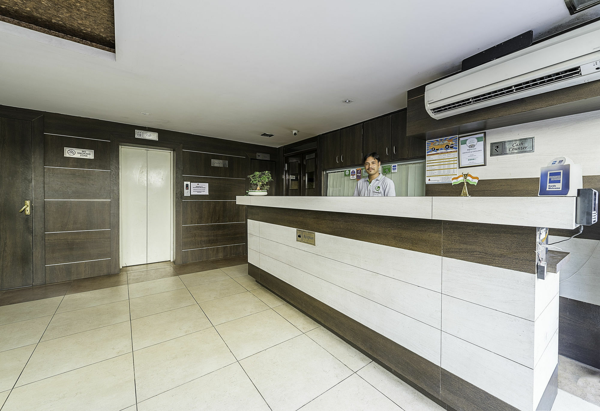 Treebo Trend Woodsvilla Suites Bapu Nagar Τζαϊπούρ Εξωτερικό φωτογραφία